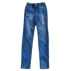 NWT Refuge Cali Jeans Size 3